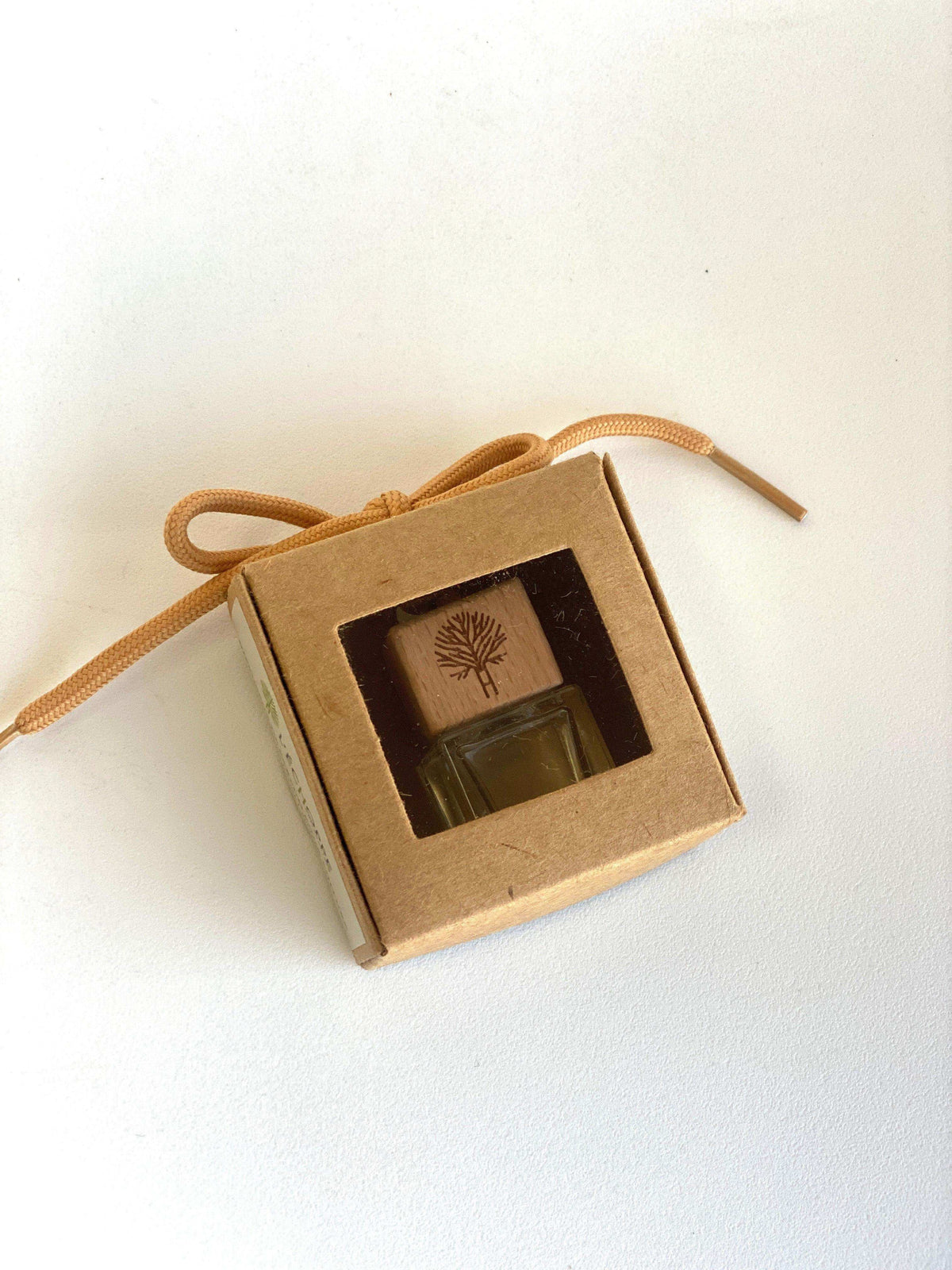 Automobilio kvapas „Monoi de Tahiti“ (8 ml)