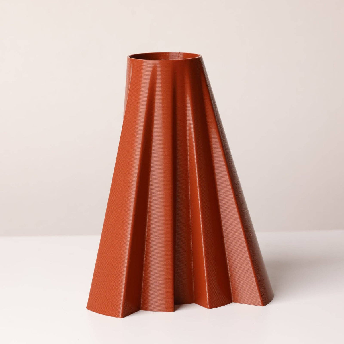 Watertight Vase - Plant based - Earthy colors - Aero