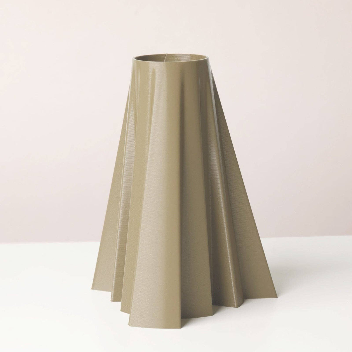 Watertight Vase - Plant based - Earthy colors - Aero
