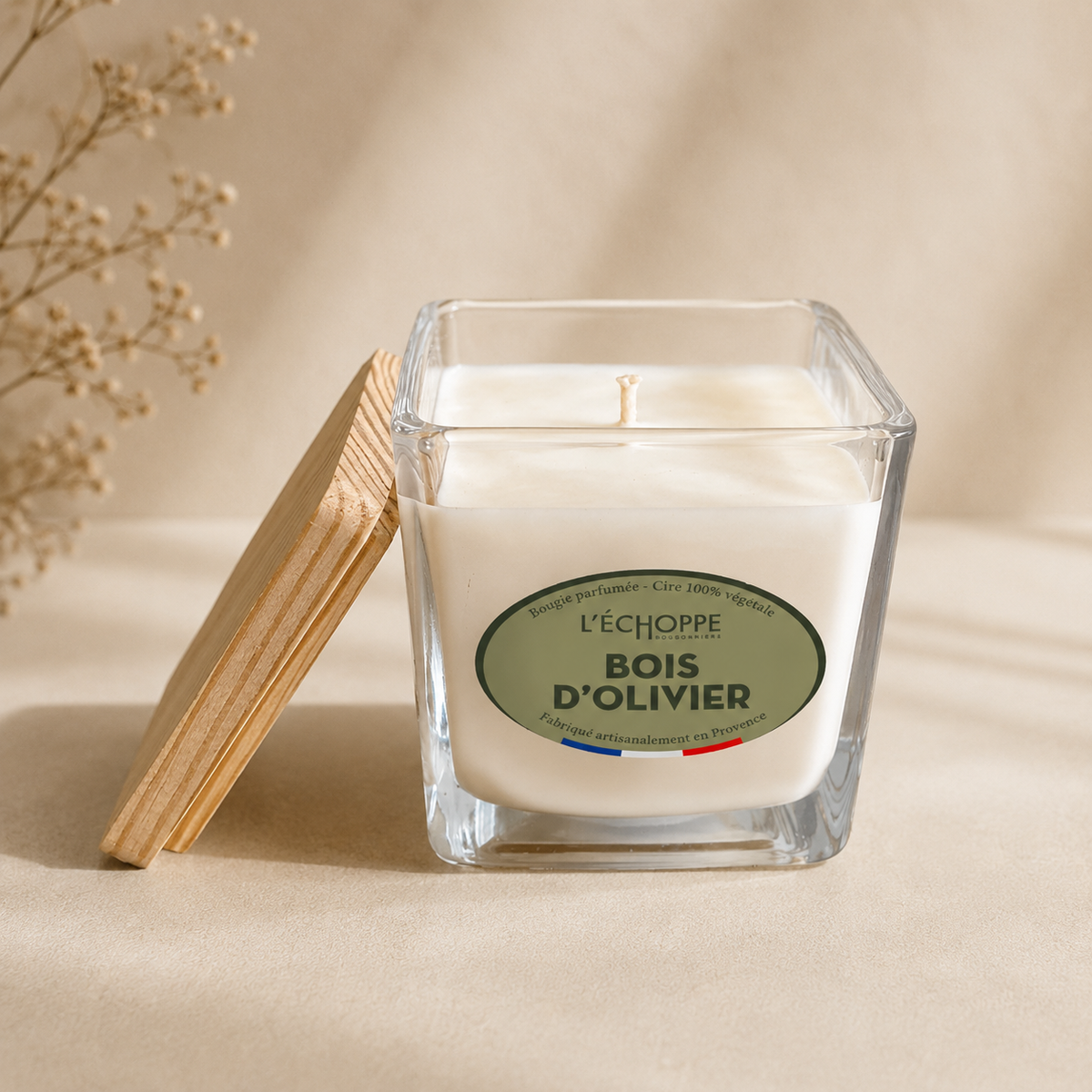 Alyvmedžio medienos aromato – Kvapni žvakė (190 g)