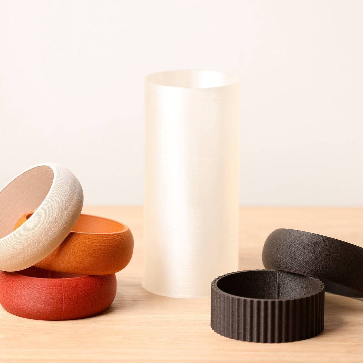 Modular, watertight vase - Wooden base, modern, minimalist